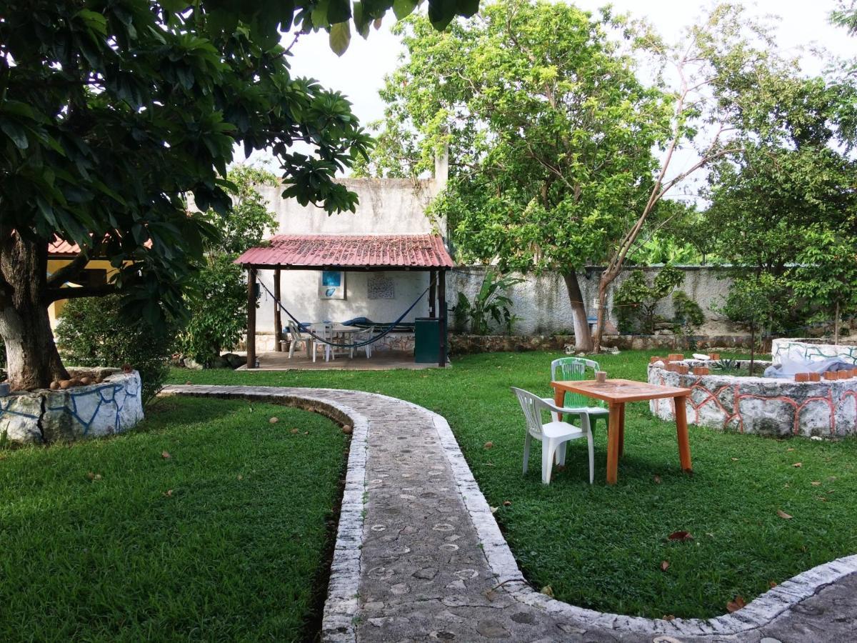 Amigos Hostel Косумель Екстер'єр фото