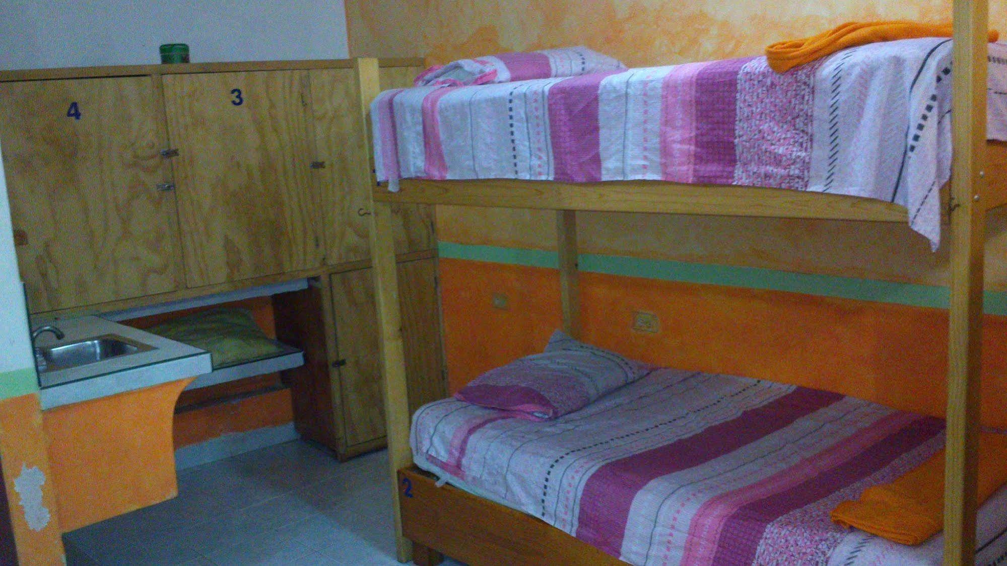 Amigos Hostel Косумель Екстер'єр фото