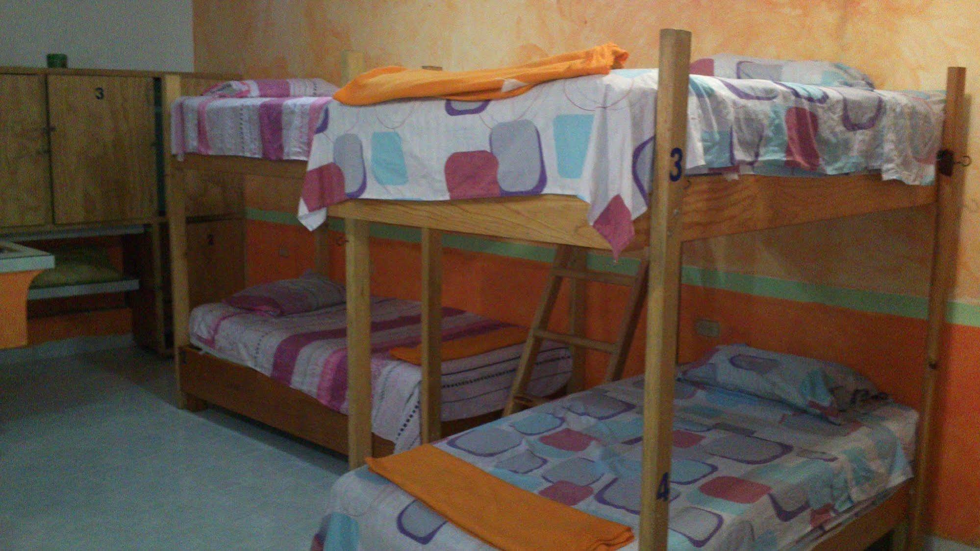 Amigos Hostel Косумель Екстер'єр фото